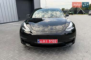 Седан Tesla Model 3 2019 в 
