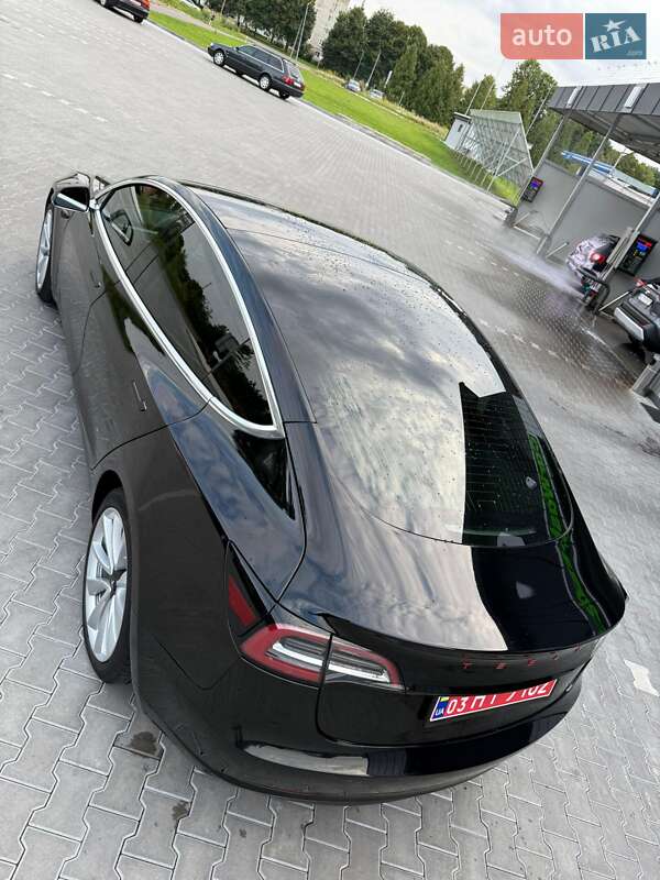 Седан Tesla Model 3 2019 в Владимире