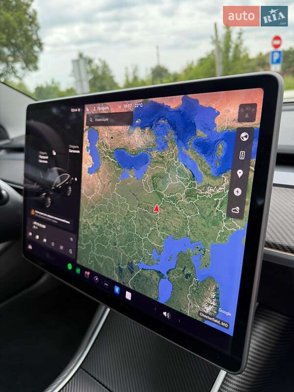 Седан Tesla Model 3 2019 в Владимире