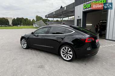 Седан Tesla Model 3 2019 в 
