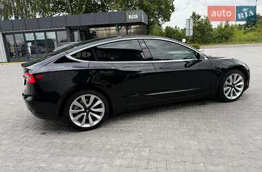Седан Tesla Model 3 2019 в 