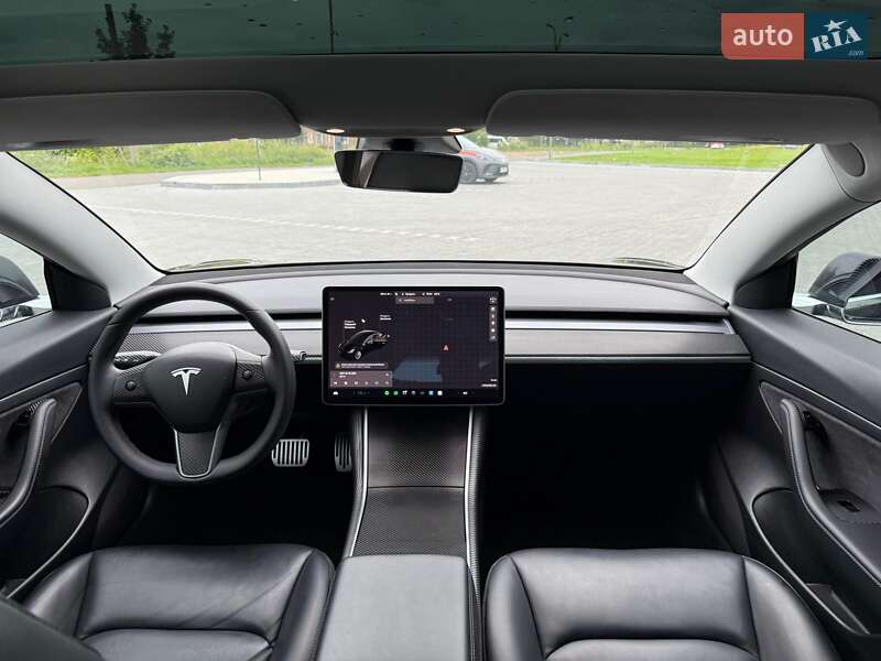 Седан Tesla Model 3 2019 в Владимире