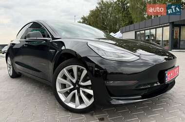Седан Tesla Model 3 2019 в 