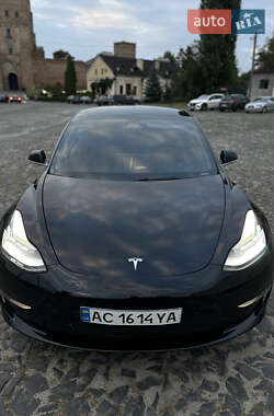 Tesla Model 3 2019