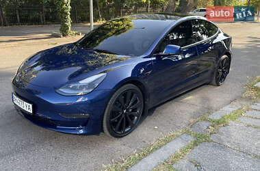 Седан Tesla Model 3 2022 в Одессе