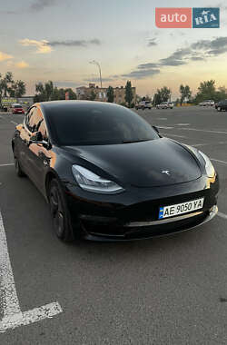 Tesla Model 3 2019 Tesla Model 3 2019