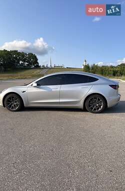 Седан Tesla Model 3 2018 в 