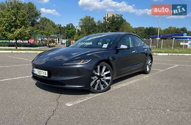 Седан Tesla Model 3 2024 в Киеве