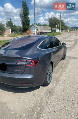 Седан Tesla Model 3 2018 в 