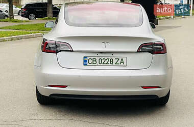 Седан Tesla Model 3 2018 в 