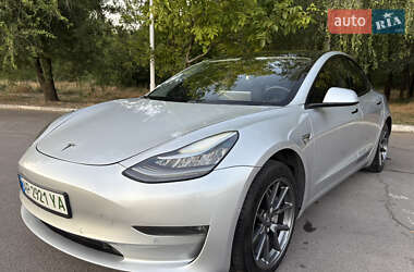 Седан Tesla Model 3 2018 в Запорожье