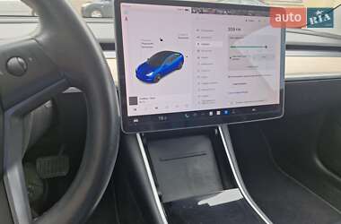 Седан Tesla Model 3 2018 в 