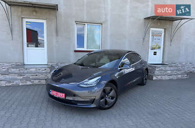Tesla Model 3 2019
