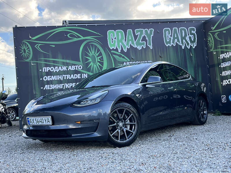 Tesla Model 3 2019