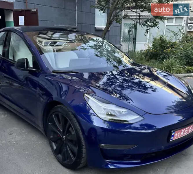 Tesla Model 3 2018
