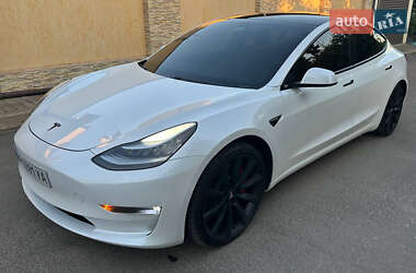 Tesla Model 3 2019 Tesla Model 3 2019