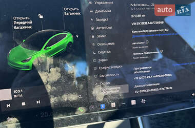 Седан Tesla Model 3 2020 в 