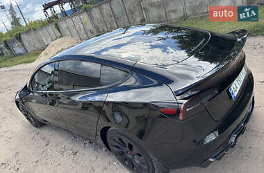 Седан Tesla Model 3 2017 в 