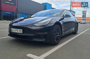 Седан Tesla Model 3 2018 в 