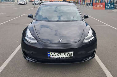 Седан Tesla Model 3 2018 в 