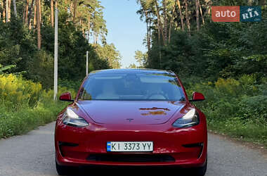 Седан Tesla Model 3 2019 в 