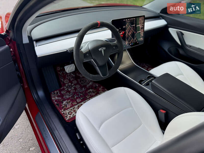 Седан Tesla Model 3 2019 в Києві