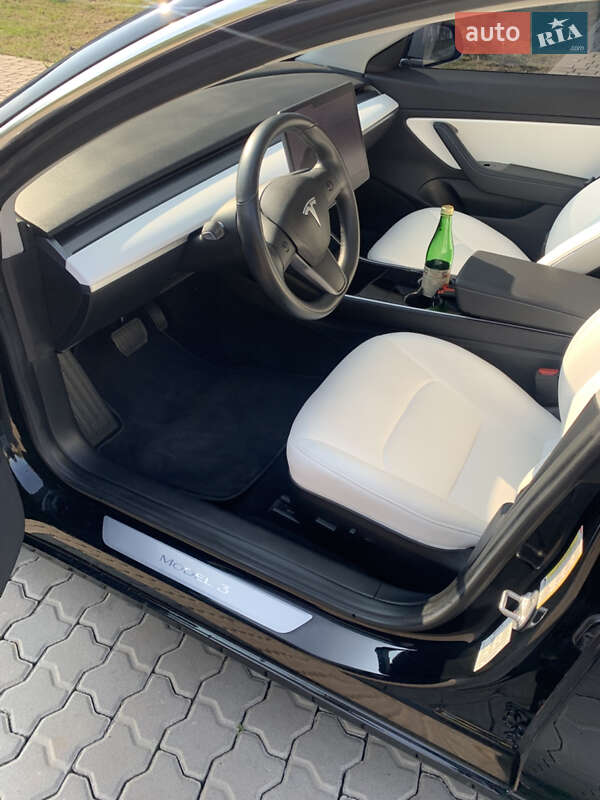 Седан Tesla Model 3 2018 в Ивано-Франковске фото 13 Седан Tesla Model 3 2018 в Ивано-Франковске