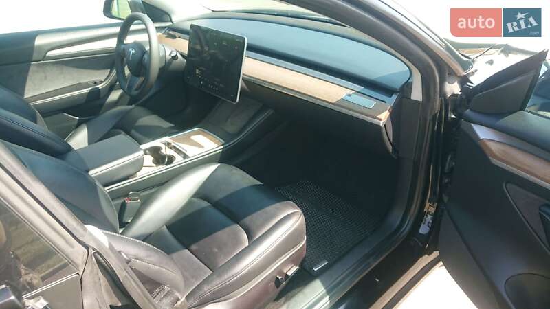 Седан Tesla Model 3 2022 в Ивано-Франковске фото 14 Седан Tesla Model 3 2022 в Ивано-Франковске