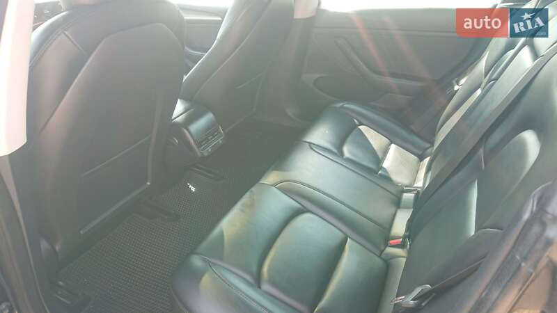 Седан Tesla Model 3 2022 в Ивано-Франковске фото 19 Седан Tesla Model 3 2022 в Ивано-Франковске