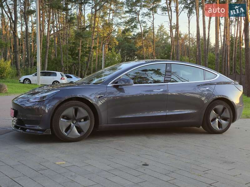 Седан Tesla Model 3 2019 в Житомирі фото 2 Седан Tesla Model 3 2019 в Житомирі