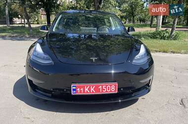 Седан Tesla Model 3 2019 в 
