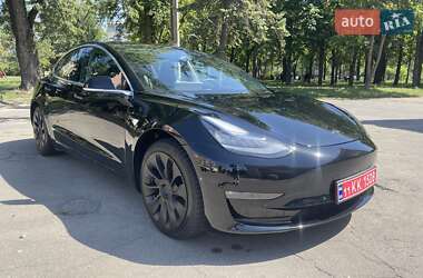 Tesla Model 3 2019