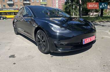 Седан Tesla Model 3 2019 в 