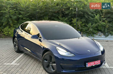 Седан Tesla Model 3 2018 в 