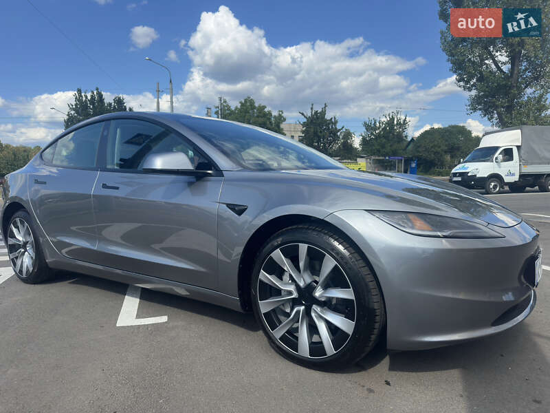 Седан Tesla Model 3 2024 в Харькове