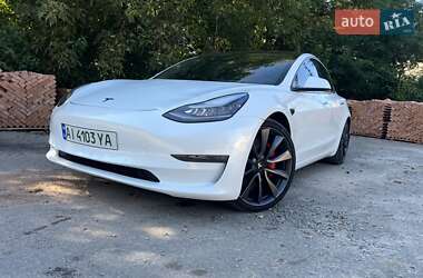 Tesla Model 3 2019
