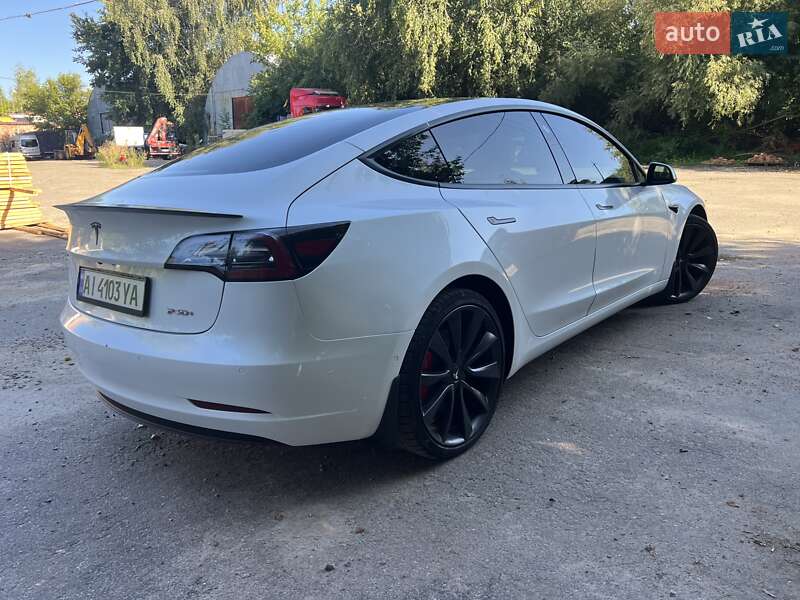 Седан Tesla Model 3 2019 в Білій Церкві