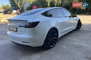 Седан Tesla Model 3 2019 в 