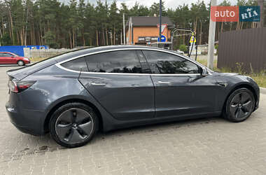 Седан Tesla Model 3 2018 в 