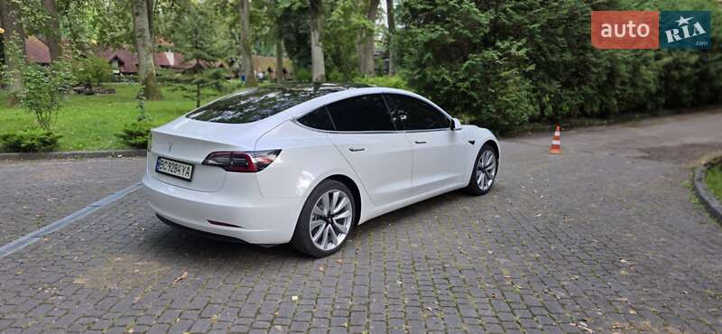 Седан Tesla Model 3 2020 в Львове фото 3 Седан Tesla Model 3 2020 в Львове