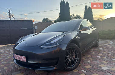 Седан Tesla Model 3 2019 в Харькове