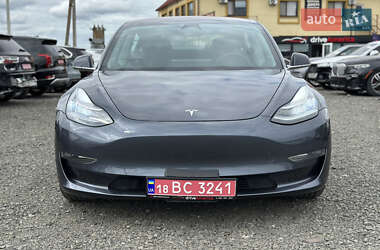 Седан Tesla Model 3 2018 в 