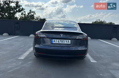 Седан Tesla Model 3 2018 в 