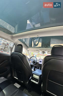 Седан Tesla Model 3 2018 в 