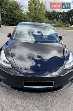 Tesla Model 3 2019 Tesla Model 3 2019