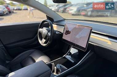 Седан Tesla Model 3 2018 в 