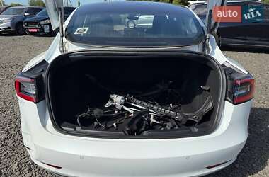 Седан Tesla Model 3 2018 в 