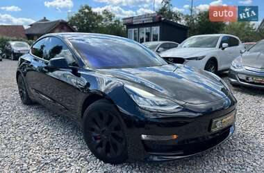 Седан Tesla Model 3 2018 в 