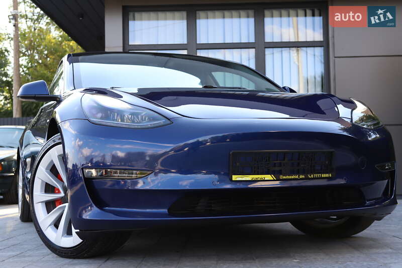 Седан Tesla Model 3 2022 в Дрогобичі фото 34 Седан Tesla Model 3 2022 в Дрогобичі