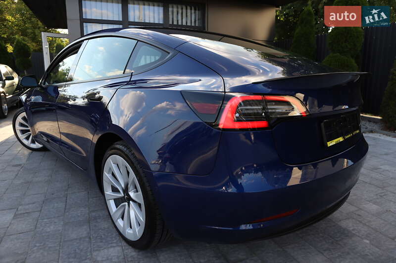 Седан Tesla Model 3 2022 в Дрогобичі фото 72 Седан Tesla Model 3 2022 в Дрогобичі